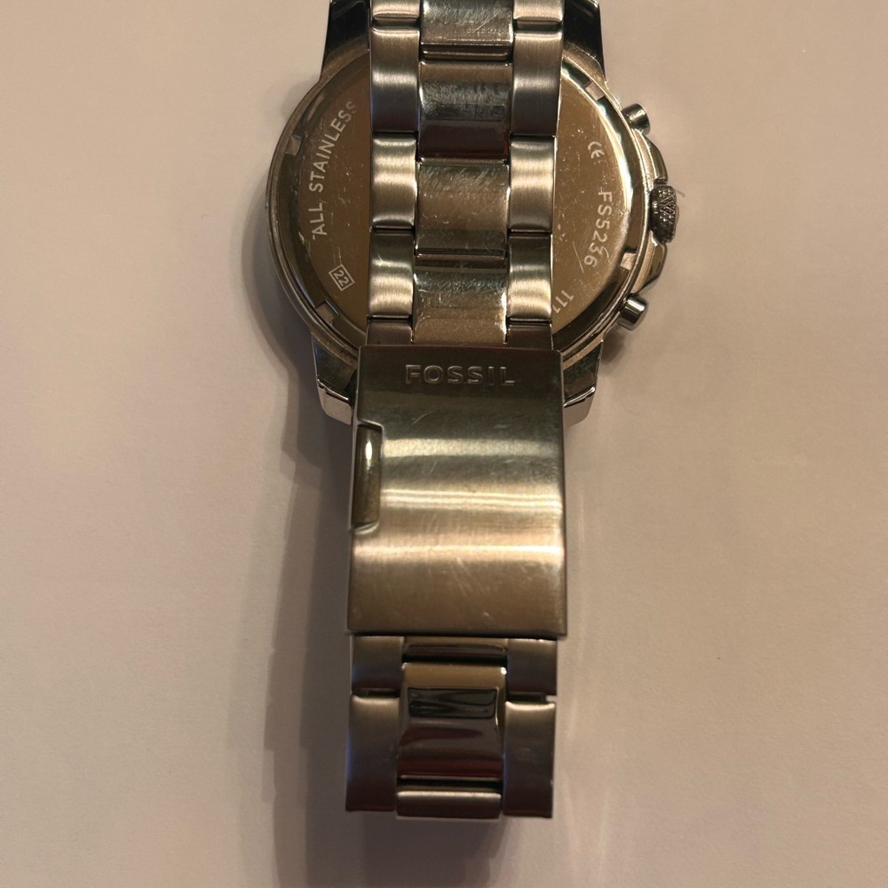 Men’s FOSSIL Neutra Chronograph Stainless Steel Watch, Silver , Quartz NEW - Picture 3 of 5